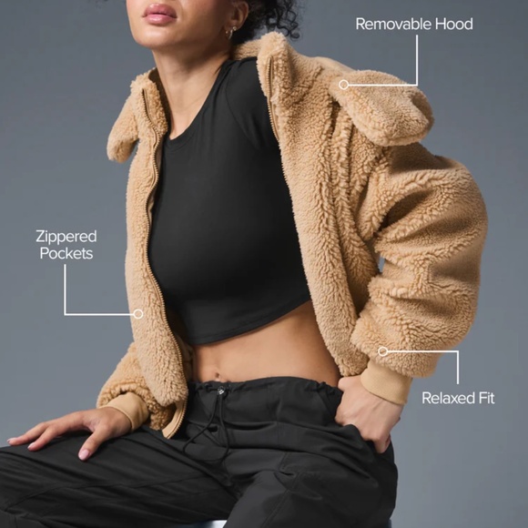 Alo Yoga Sherpa Foxy Hooded Jacket Small - Picture 2 of 8